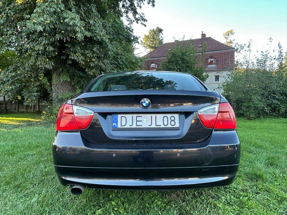 BMW Seria 3 E90 Czarna