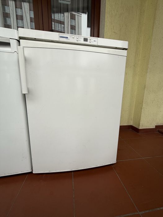 продам холодильник у робочому стані