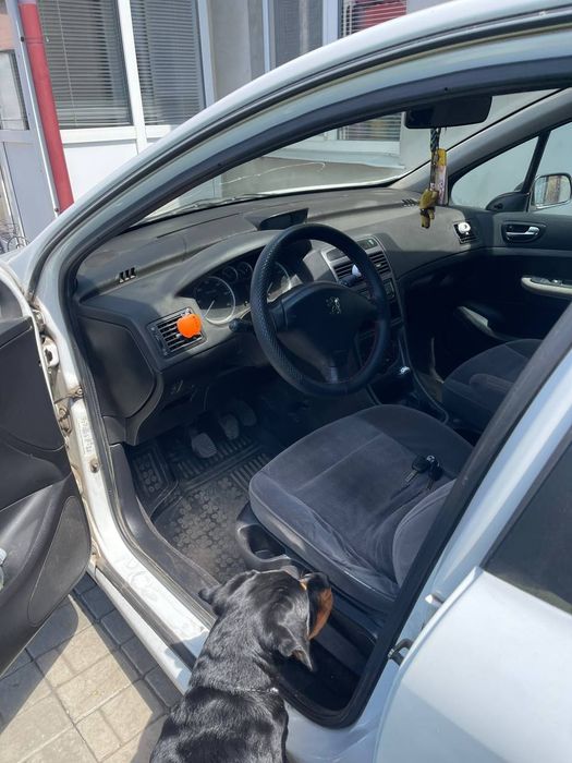 Продам Пежо 307 2.0HDI