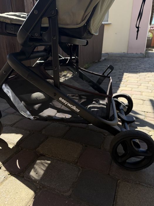 Прогулянкова коляска easywalker