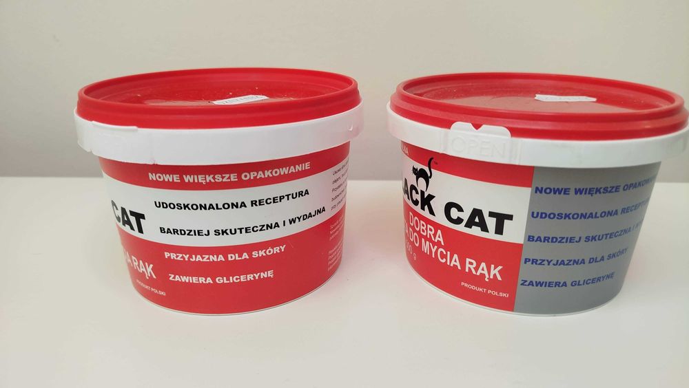 5x Pasta "BLACK CAT" 500 g niebieska i czerwona