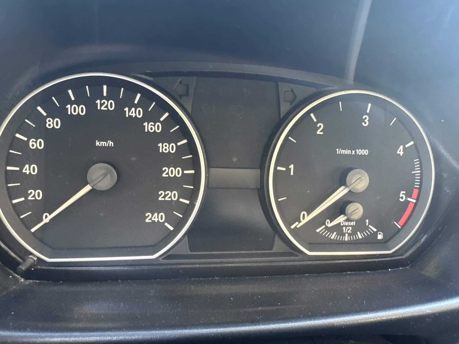 BMW Serie 1 2010 — photo 5