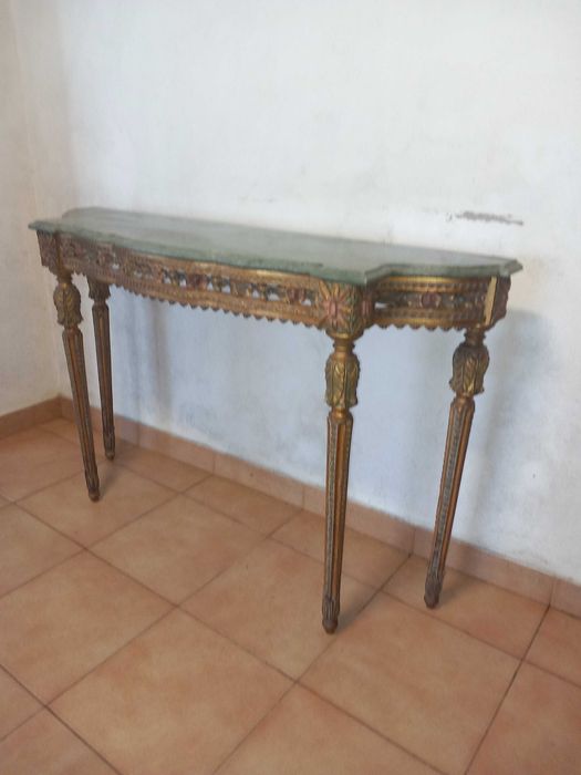 Aparador  antigo