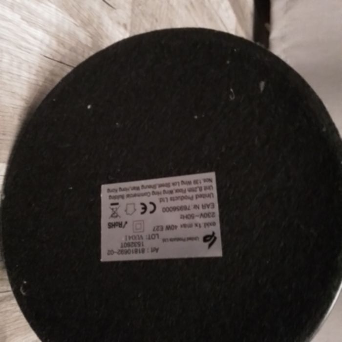 Lampka stołową  nowa