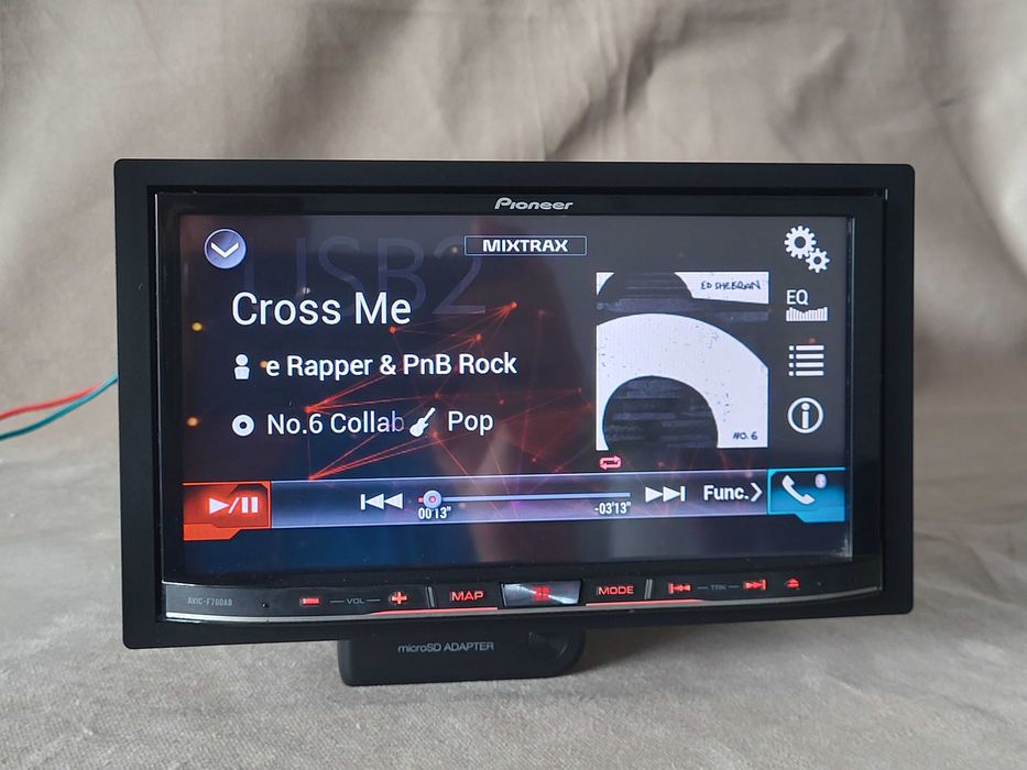 Pioneer AVIC-F70DAB Bluetooth USB/DVD Android Auto CarPlay 7 Cali