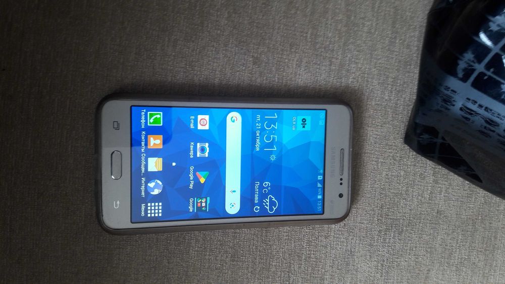 Телефон самсунг Samsung Galaxy Grand prime