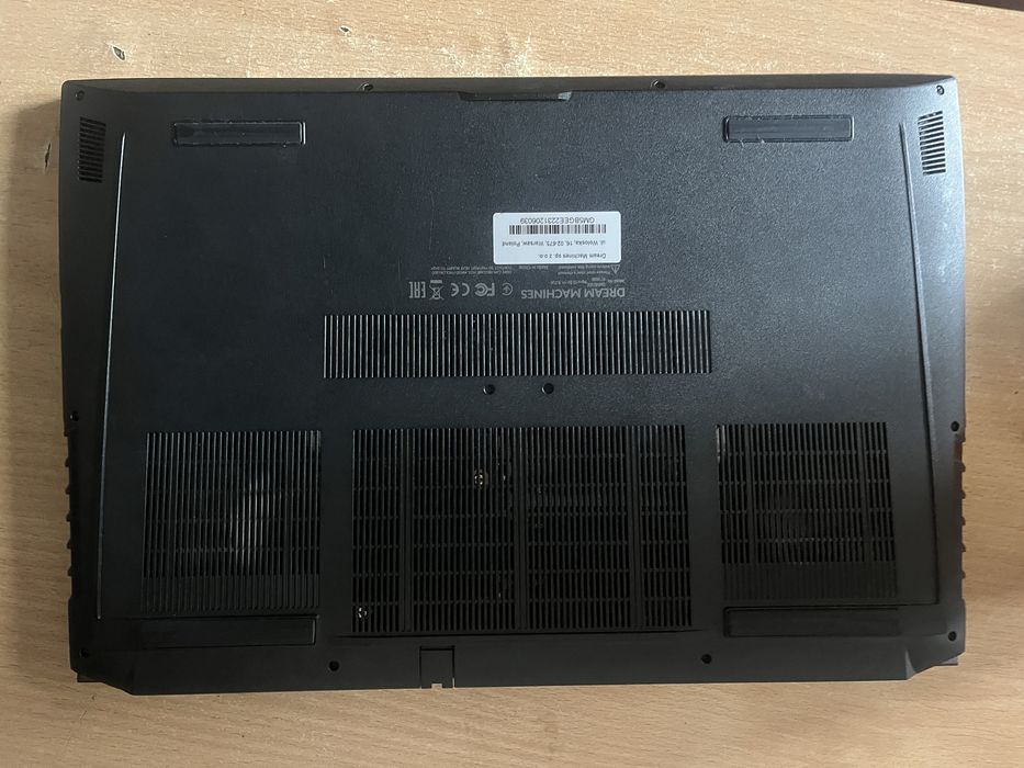 Ноутбук Dream Machines RT3050-15