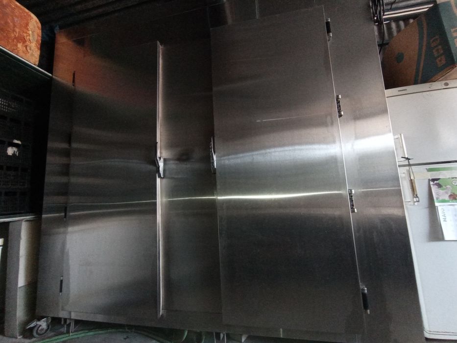 Frigorífico industrial porta dupla traseira vidro, ideal para montra