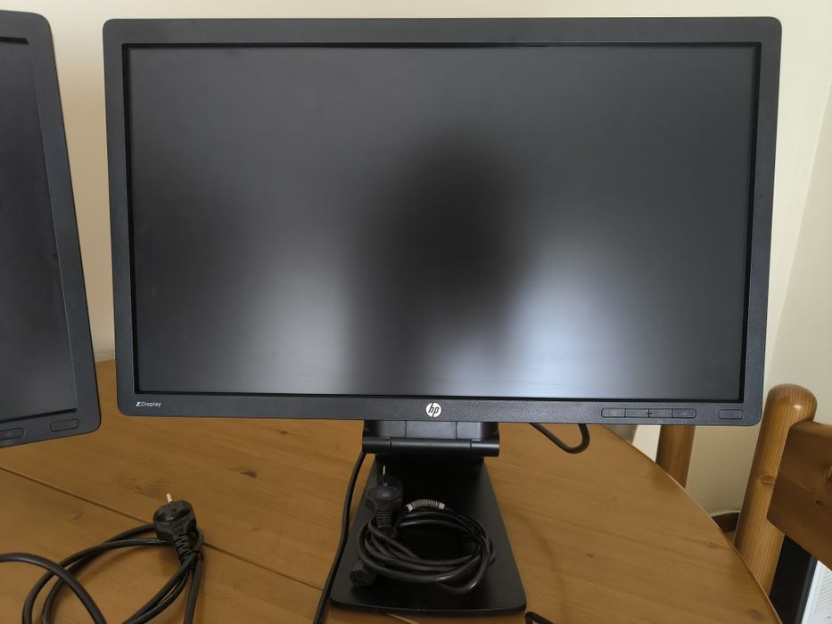 1 Monitor HP Z Display Z23i de 23 polegadas