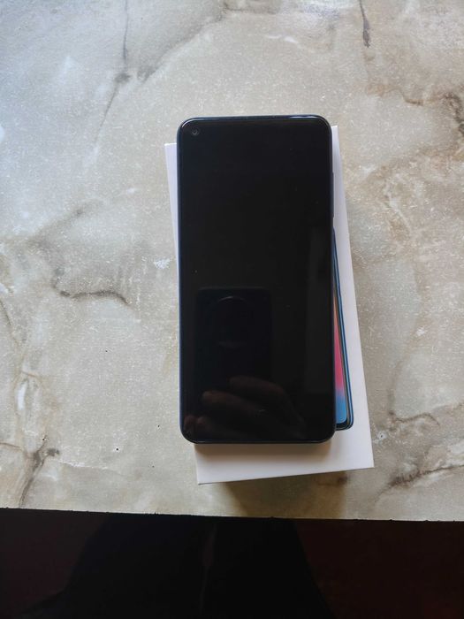 Redmi Note 9 4/128 gb в хорошем состоянии