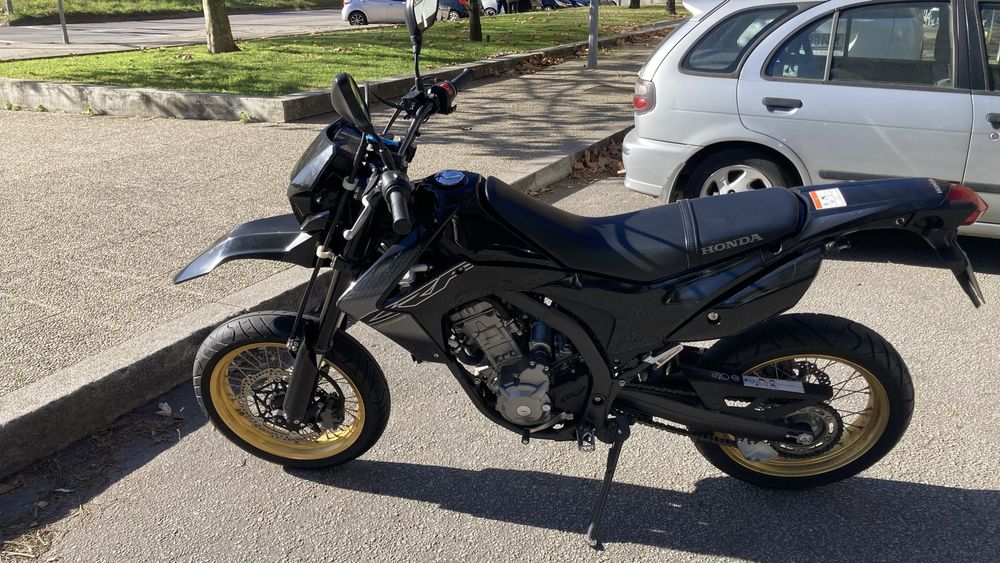 Honda CRF - M 250