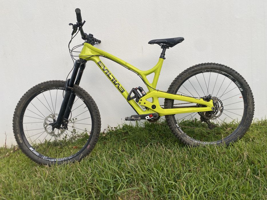 Bicicleta de enduro