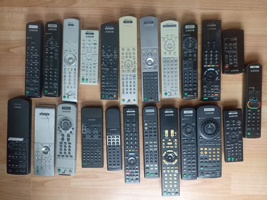 Pilot Sony Panasonic Samsung Pioneer Denon Loeve JVC Epson Philips