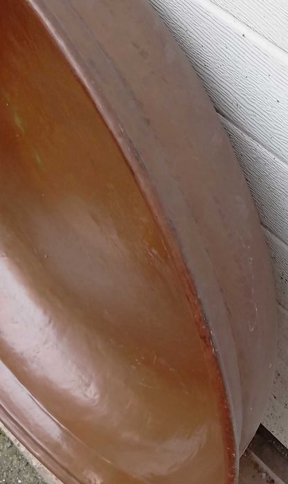 Grande taça em cobre com 77 cm de diâmetro e 15 cm de altura