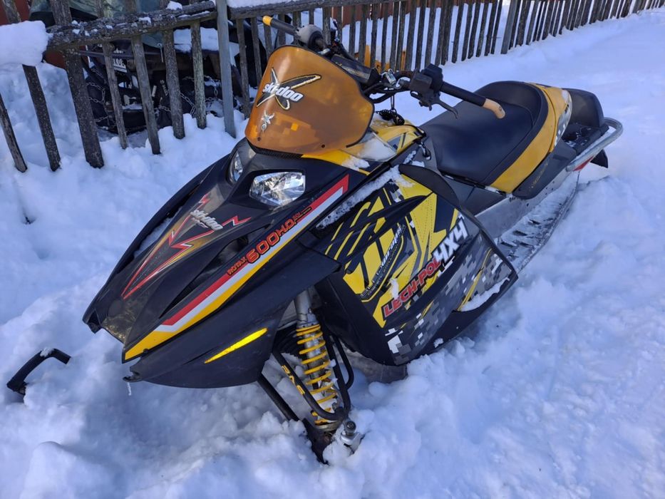 Sprzedam ski do  800