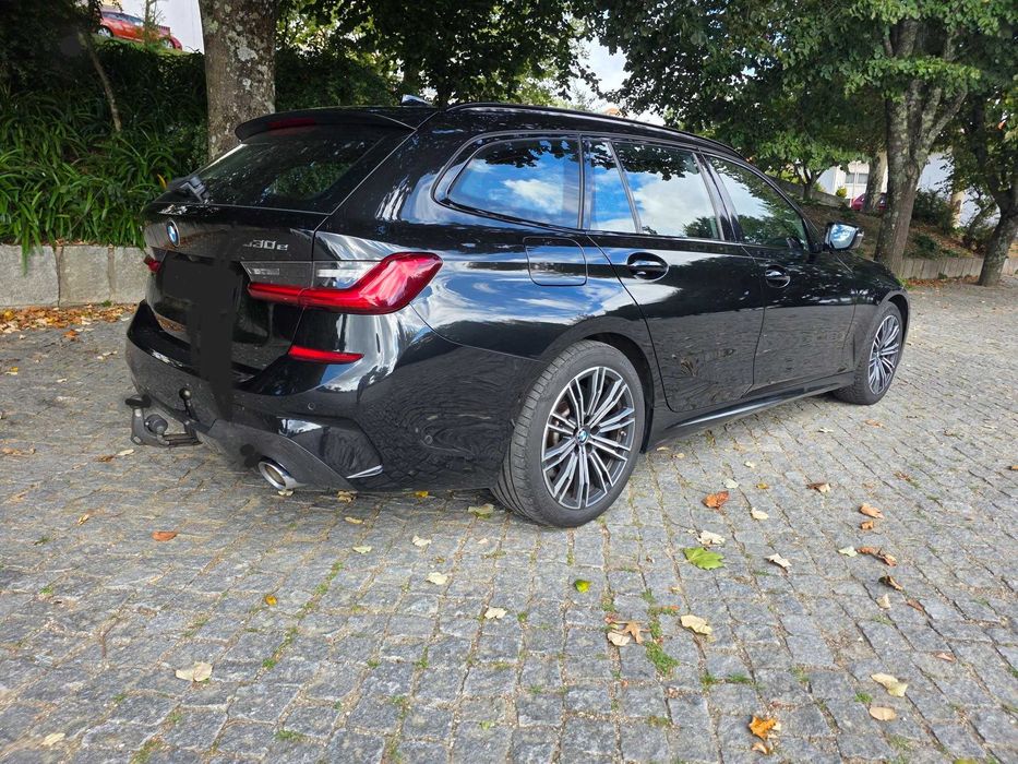 BMW 330e xDrive Touring M Sport