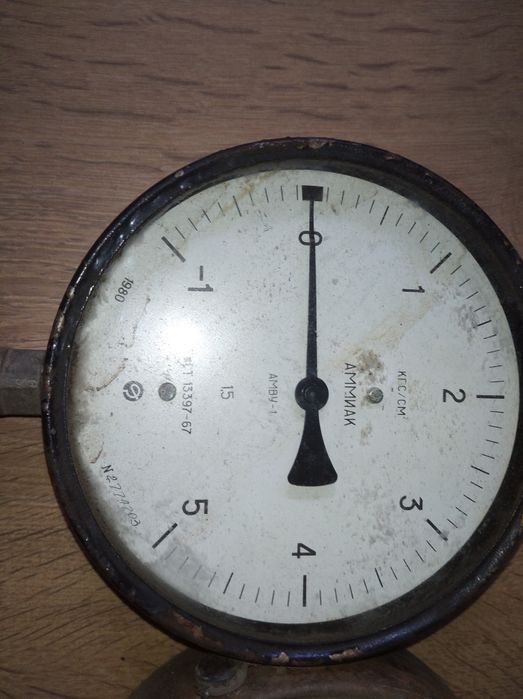 Манометри, Вольтметри різного типу