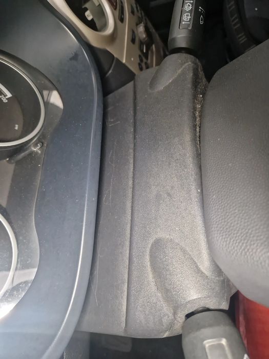 Blindagem da coluna de direção / plásticos do volante OPEL Corsa D