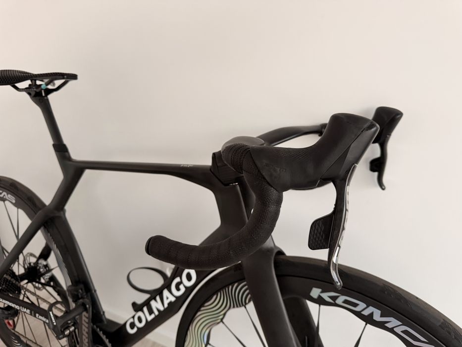Colnago nova axs red