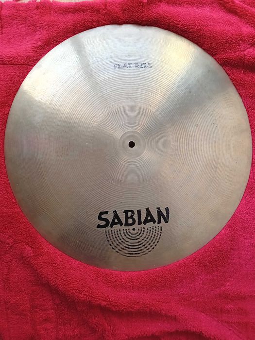 Prato p/ Músicos de bom gosto. Prato Sabian Flat Bell 20 pol. e Bag. Para uma elegante e excelente  condução.