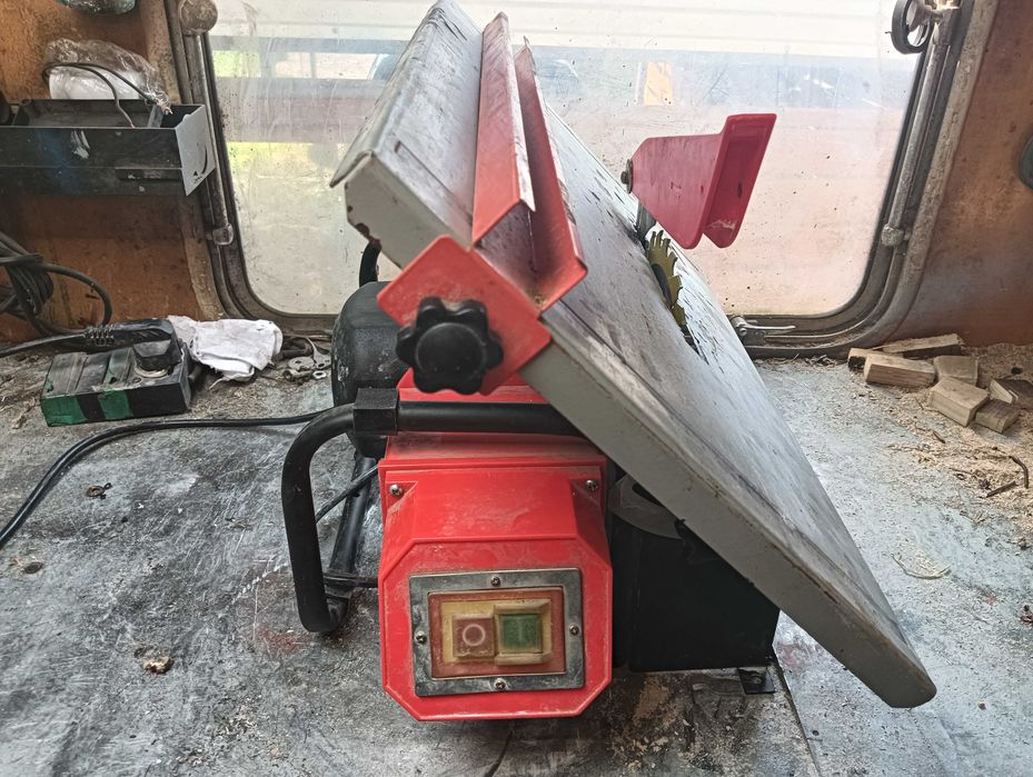 Widia  Piła  500W 230V pilarka piłka stołowa