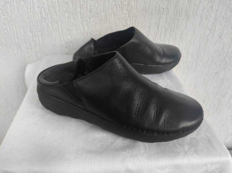 Брендовие кожанние туфли, шлепки Fitflop р.38