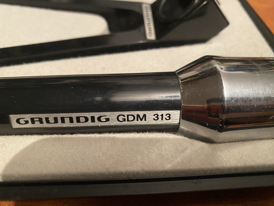 Винтажный микрофон « Grundig»