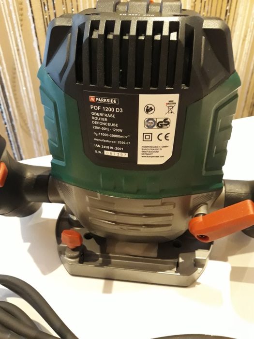Фрезер Parkside POF 1200 D3