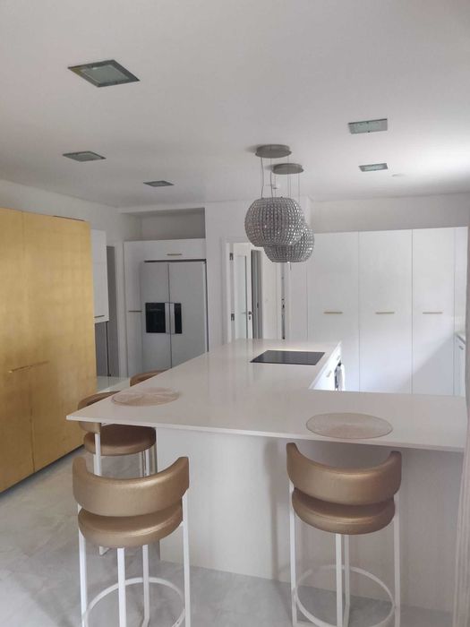 Moradia de luxo V6 na Quinta da Penha Longa