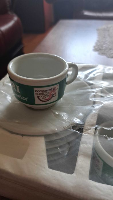 Nowy nieużywany zestaw 6 filiżanek do espresso Nori.