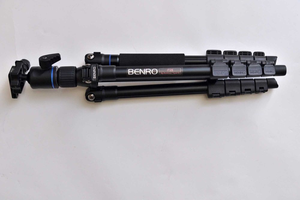 Продам  штатив Benro iTrip25 kit