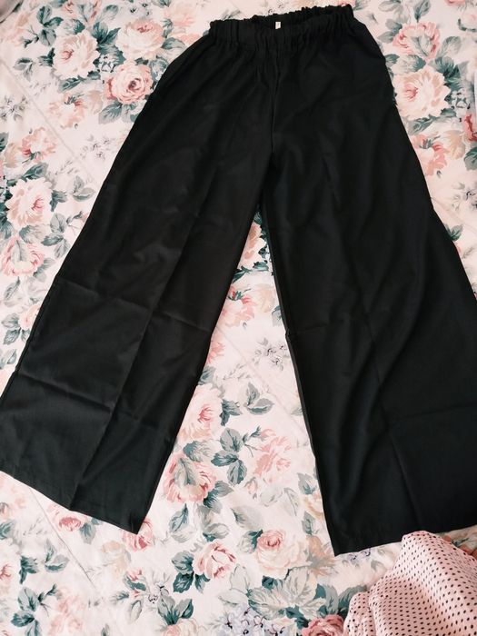 Женские брюки широкие