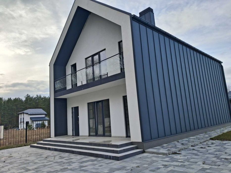 Продаж будинку "Riviera Club".