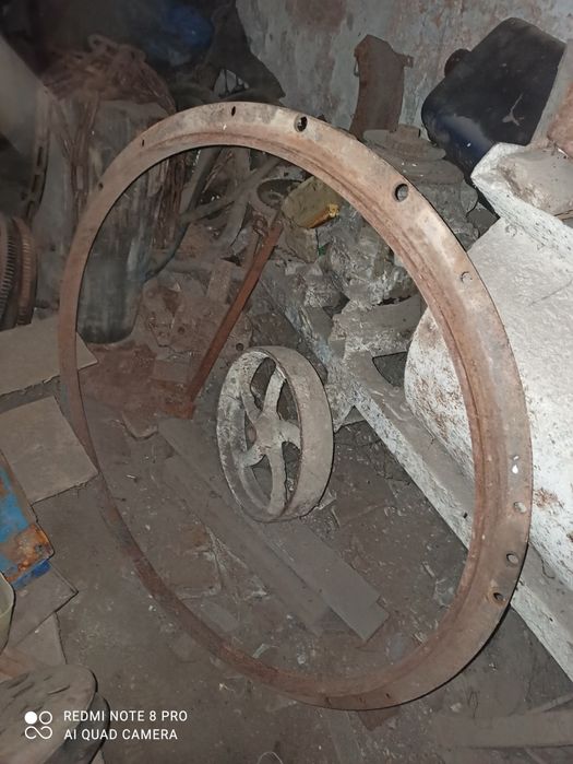 Кабіна трактора.