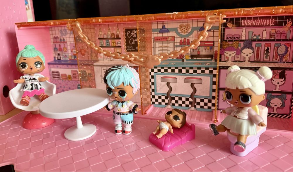 Подиум для кукол лол , дом lol , LOL Surprise , машинка LOL Surprise