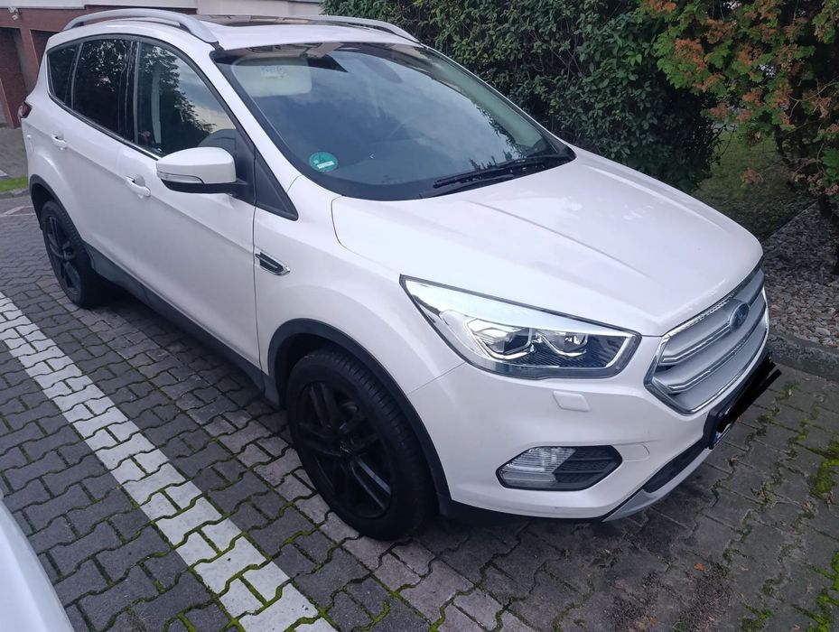 Ford Kuga Ford Kuga 1.5 EcoBoost 2x4 Titanium
