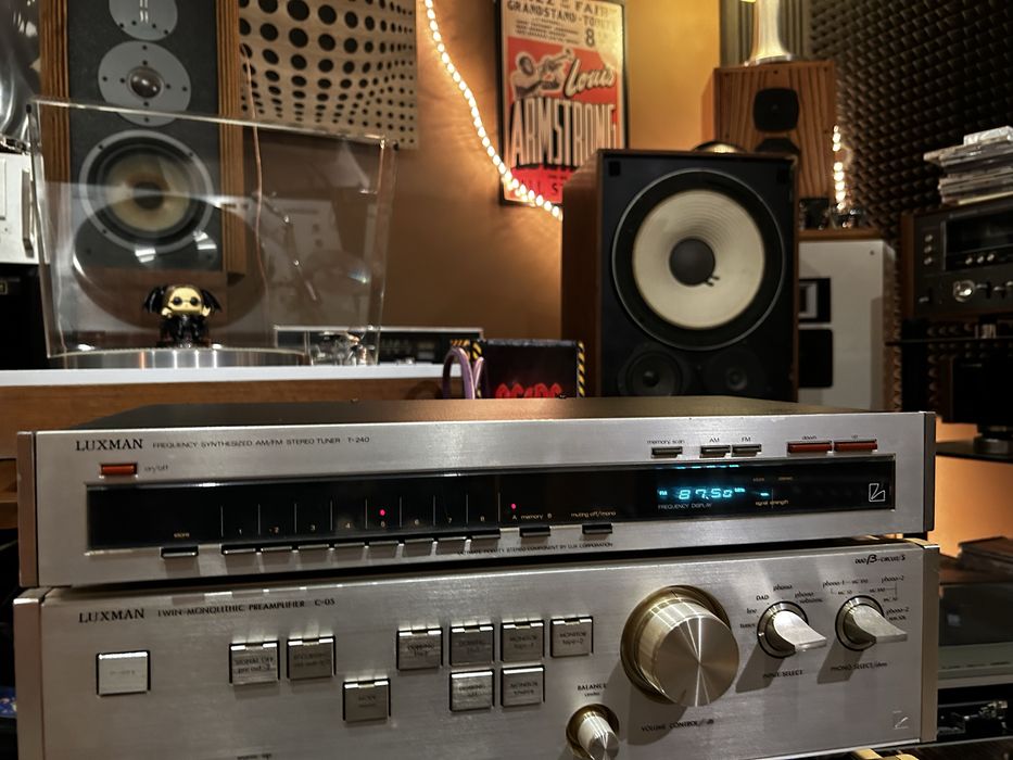 Tuner FM/AM Luxman T-240