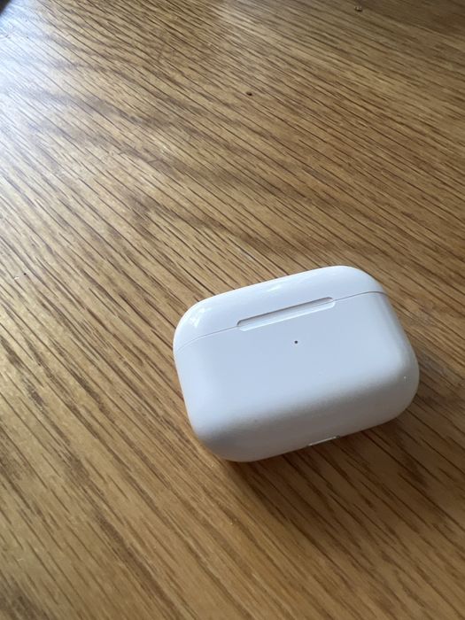 Etui ładujące do apple air pods 1 pro