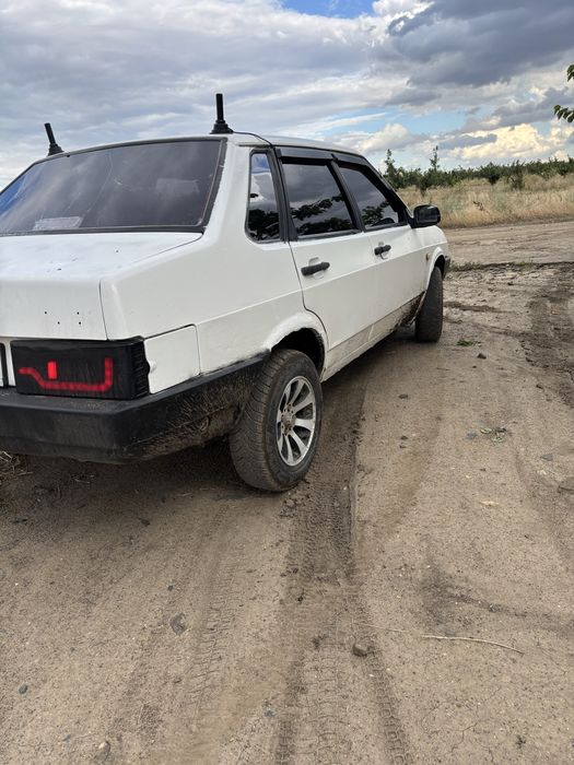 Продам ваз 21099