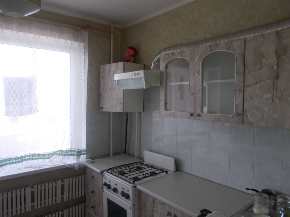 Здається 1-кім центр вул Гагаріна біля Філармонії.Тільки дзвонити