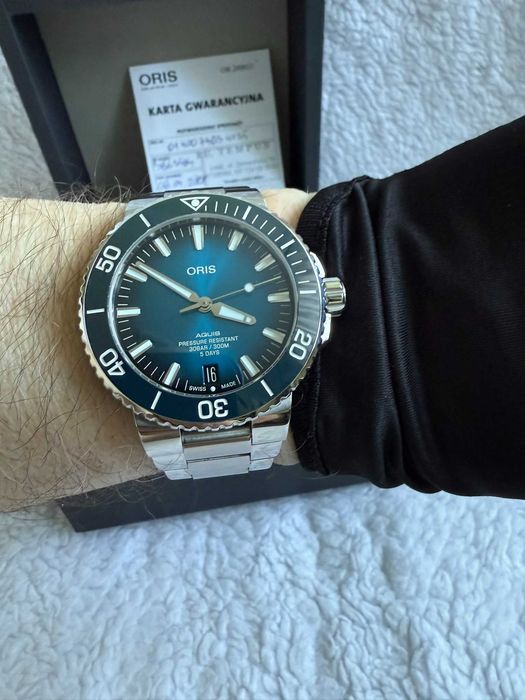 Oris Aqius Date Calibre 400 - jak nowy, druga wersja mechanizmu 400
