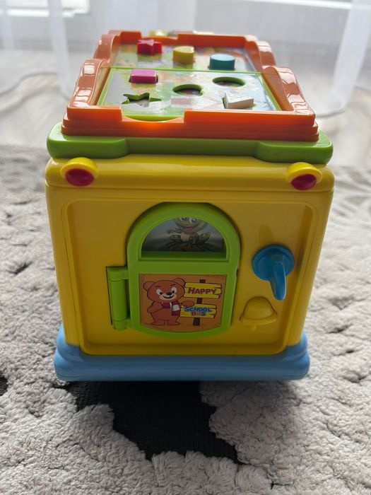 Zabawka edukacyjny autobus