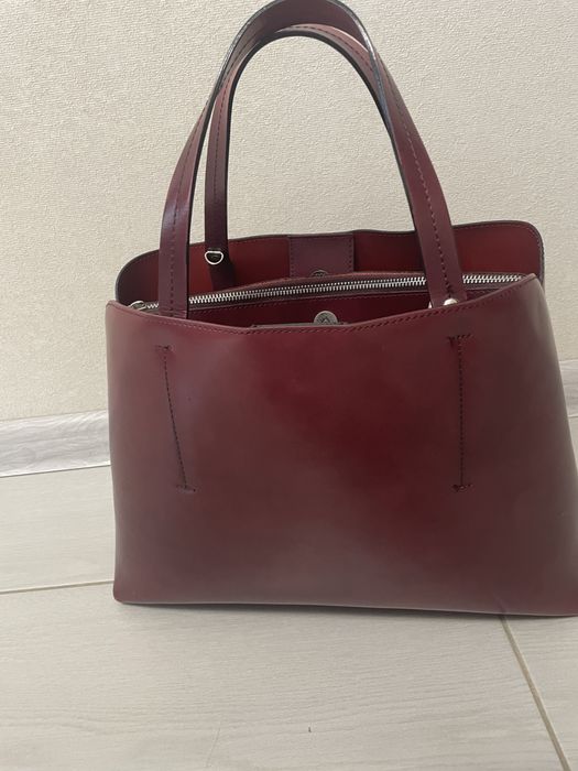 Сумка кожаная стильная очень красивая