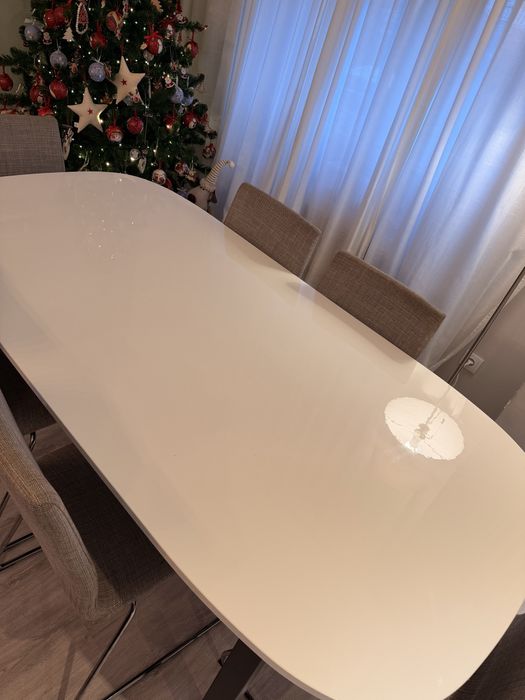 Mesa 6 pessoas Ikea, Branco e Preto