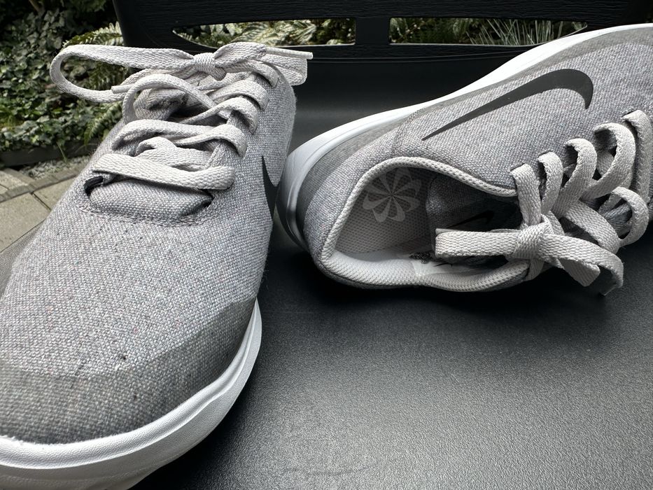 Adidasy r. 38 NIKE materiał NOWE