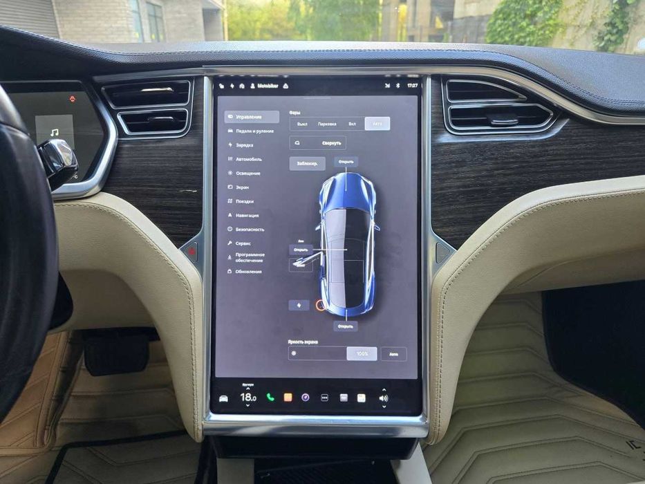 Продам  Tesla Model S 2014. Можна в розстрочку, під викуп.