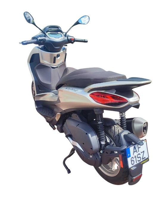 Piaggio Beverly 300cc poucos kms