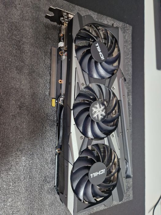 Placa Gráfica RTX 3060 12GB INNO3D ICHILL X3 RED