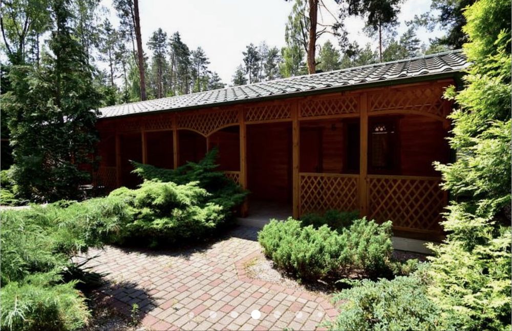 База відпочинку біля озера Світязь