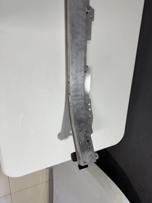 BMW x 2 2025 балка підсилювача бампера